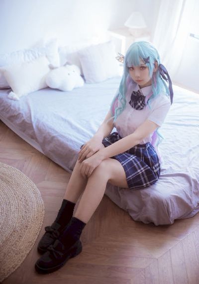 美女露出让男生揉的小说_BD韩语免费播放