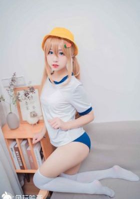 带闺蜜出来玩被她老公说怎么回她_4K全集免费播放